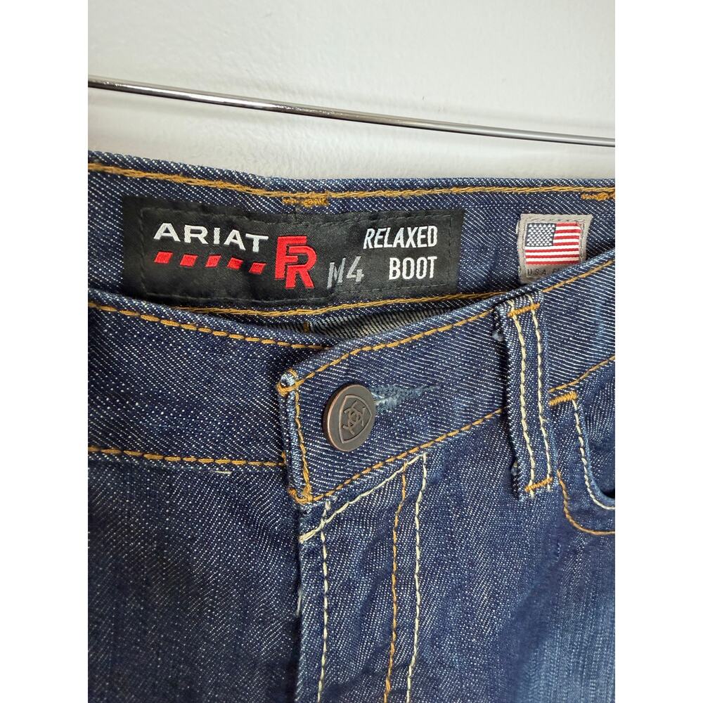 Ariat Men's Flame Resistant M4 Relaxed Boundary Boot Cut Jean Blue Sz 30x30 - Picture 4 of 13